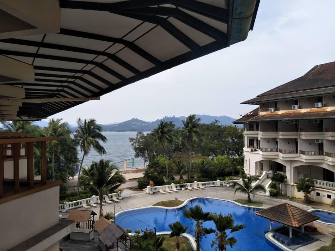 The Orient Star Resort Lumut Exterior photo